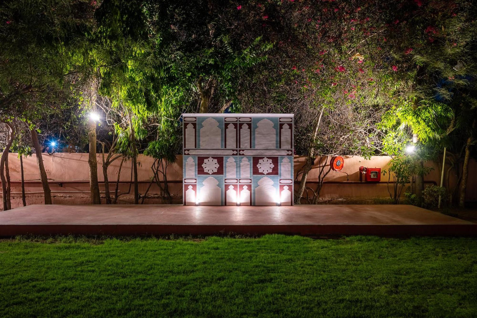 Nine Palms Resort Jaipur Buitenkant foto